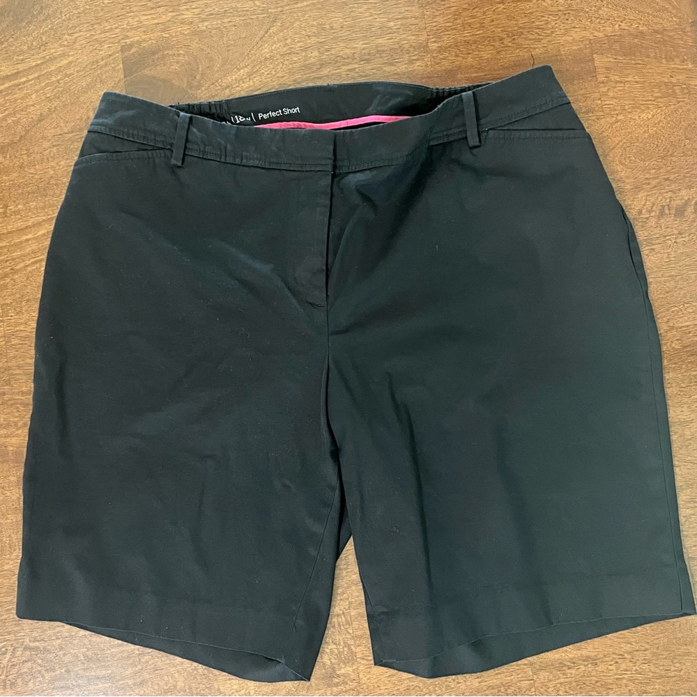 Talbots 18w black Perfect Shorts 10” inseam